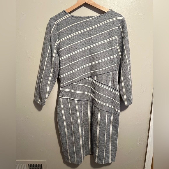 Anthropologie Maeve Striped‎ V-neck Surplice 3/4 Sleeve Cotton Blend Dress - Picture 12 of 13